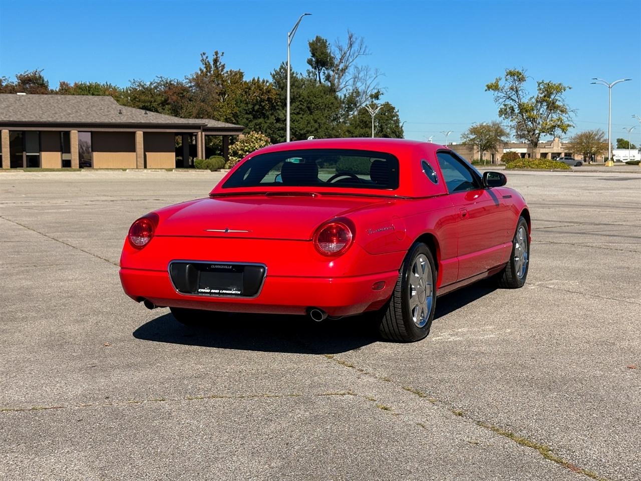 Ford Thunderbird  2003