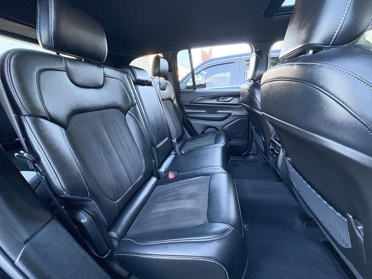 Jeep Grand Cherokee Altitude X 4x4 2023