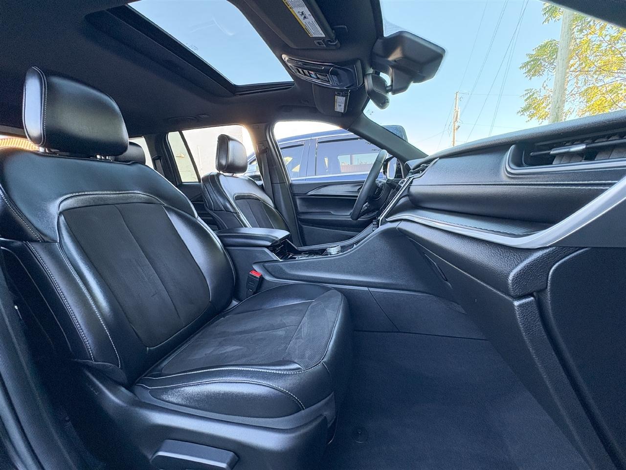 Jeep Grand Cherokee Altitude X 4x4 2023