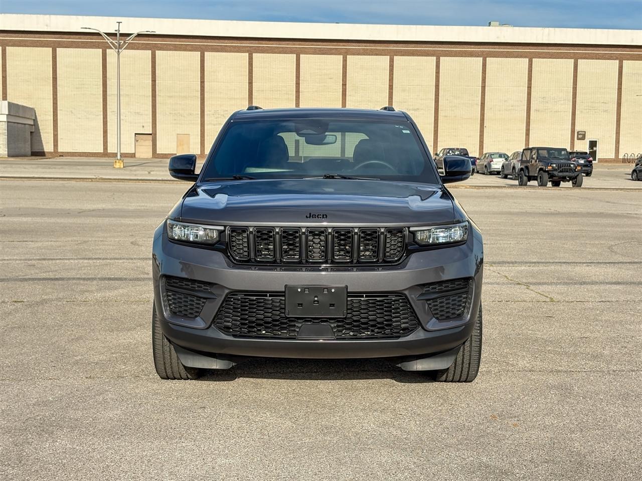 Jeep Grand Cherokee Altitude X 4x4 2023