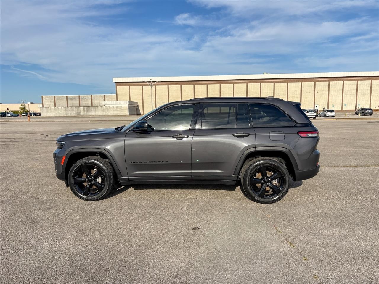 Jeep Grand Cherokee Altitude X 4x4 2023