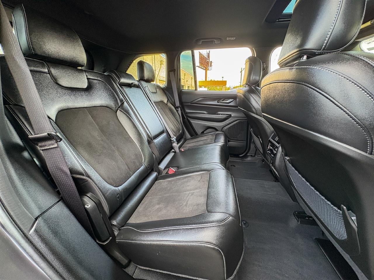 Jeep Grand Cherokee Altitude X 4x4 2023