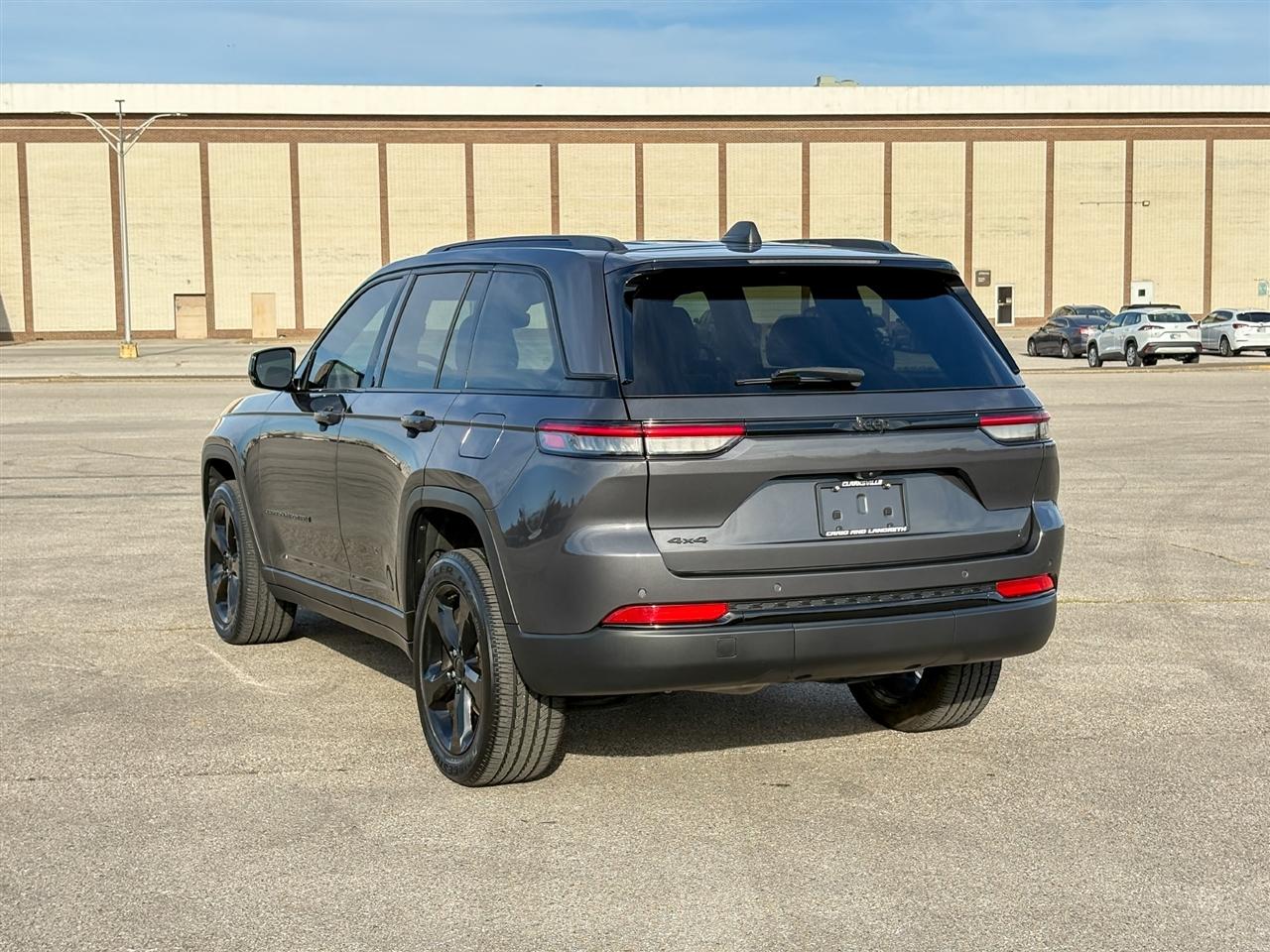 Jeep Grand Cherokee Altitude X 4x4 2023