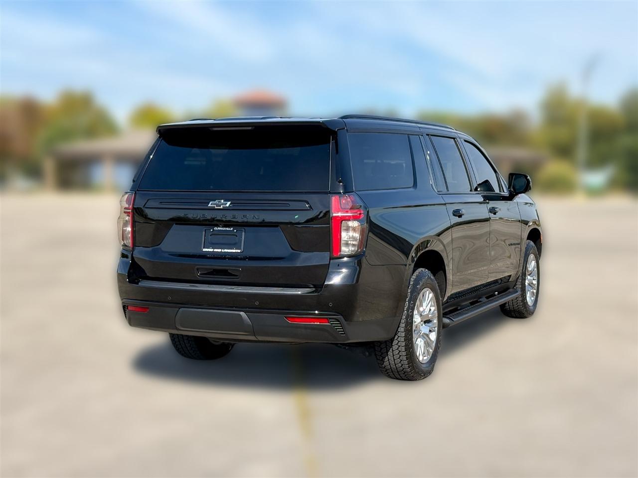 Chevrolet Suburban  2023