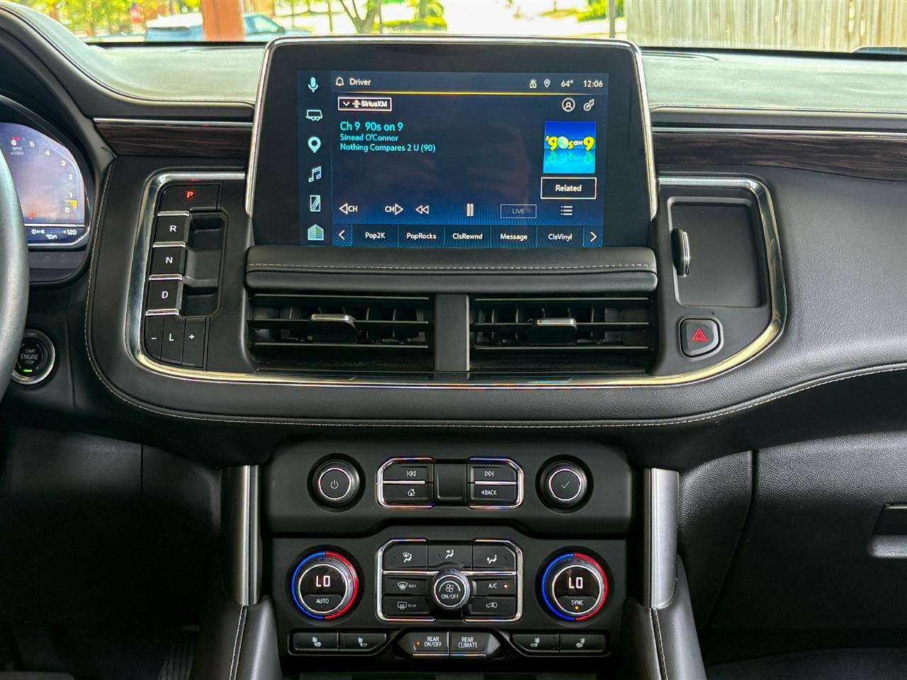Chevrolet Suburban  2023