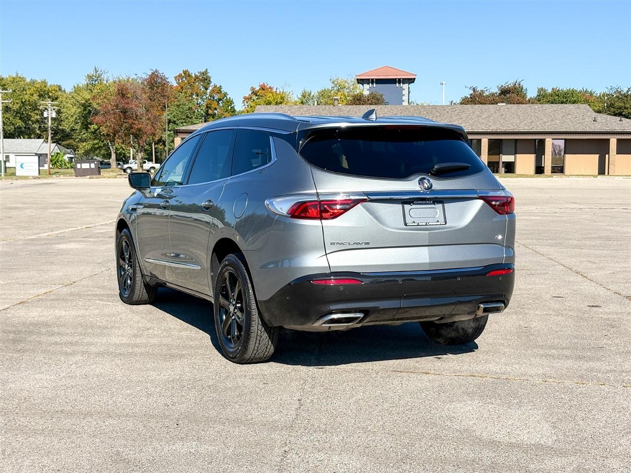 Buick Enclave Essence 2024