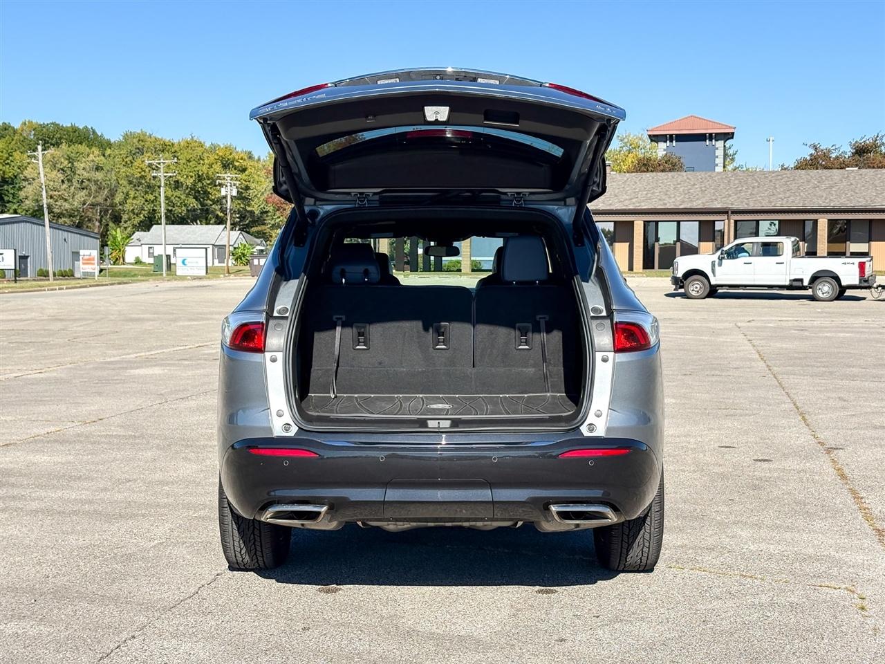 Buick Enclave Essence 2024