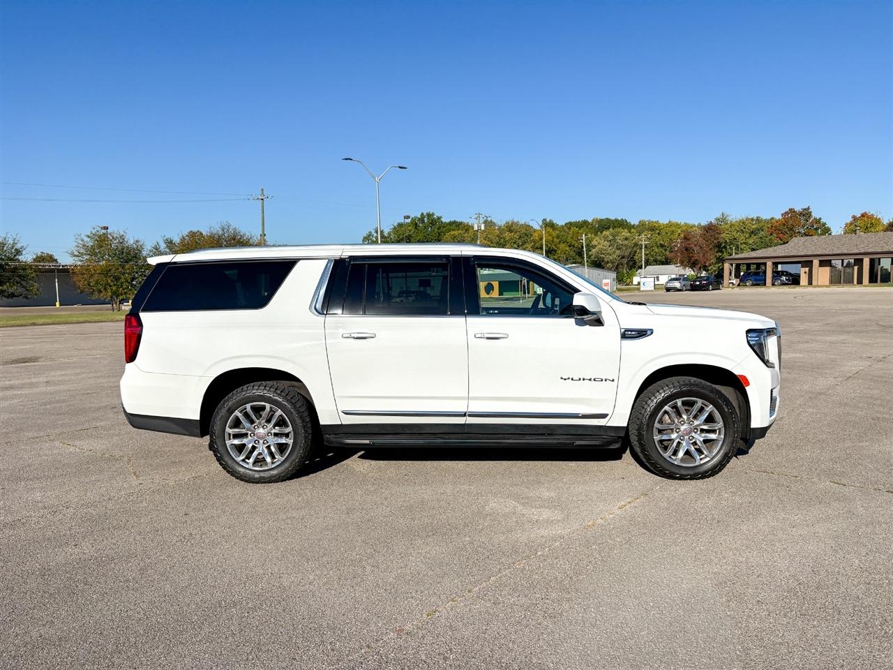 GMC Yukon XL SLT 4WD 2022