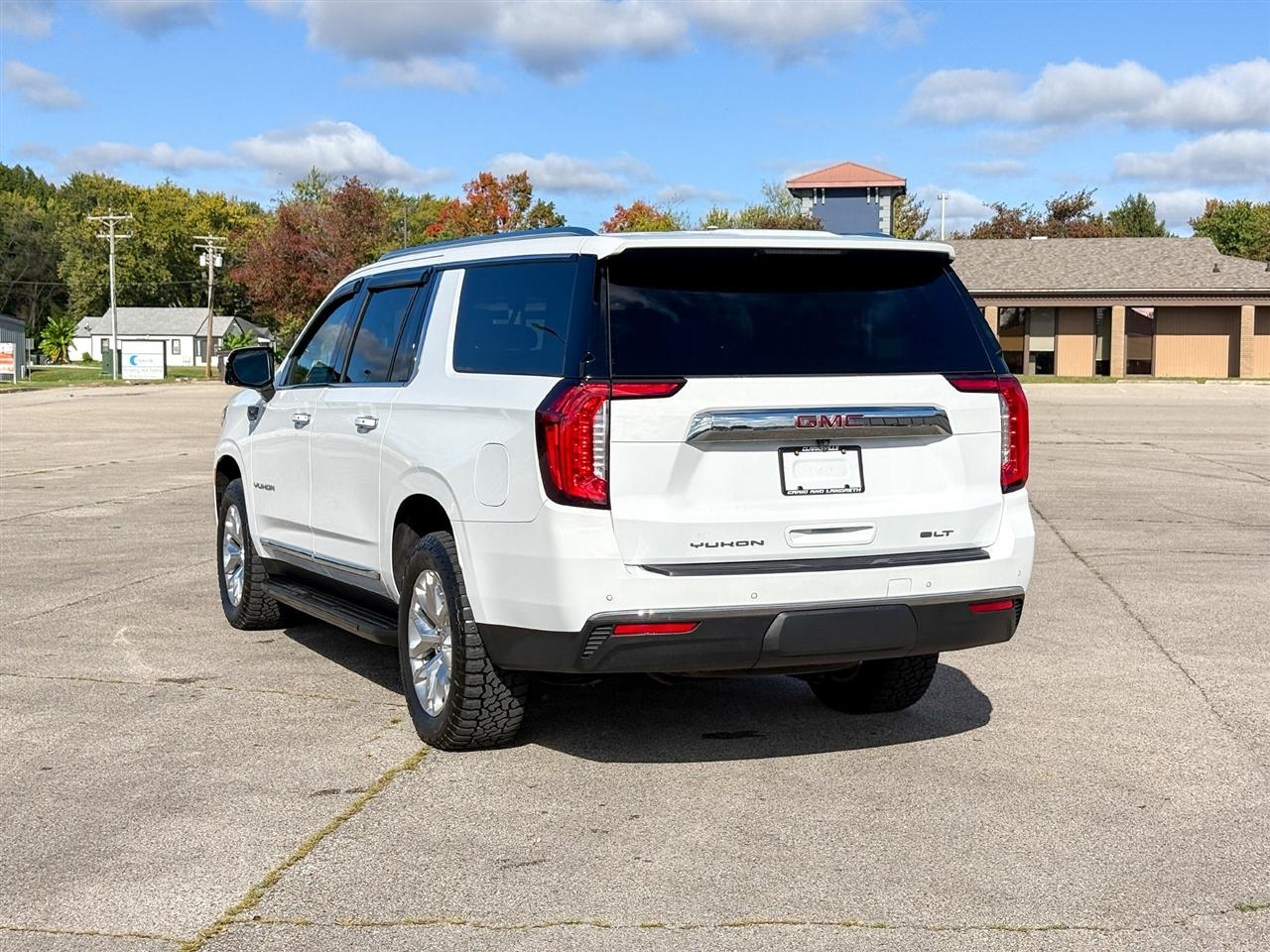GMC Yukon XL SLT 4WD 2022