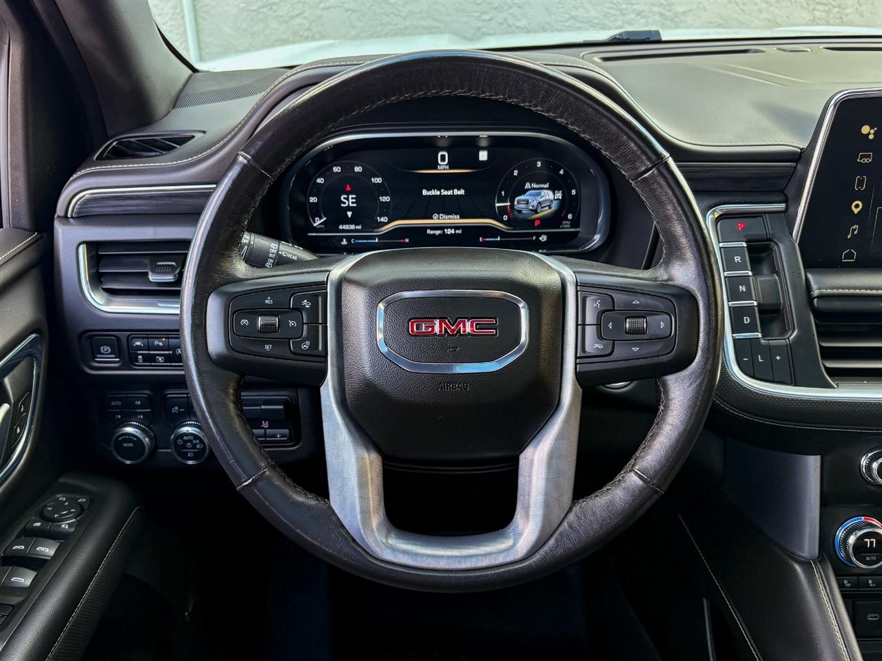 GMC Yukon XL SLT 4WD 2022