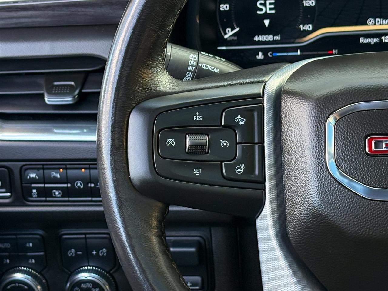 GMC Yukon XL SLT 4WD 2022