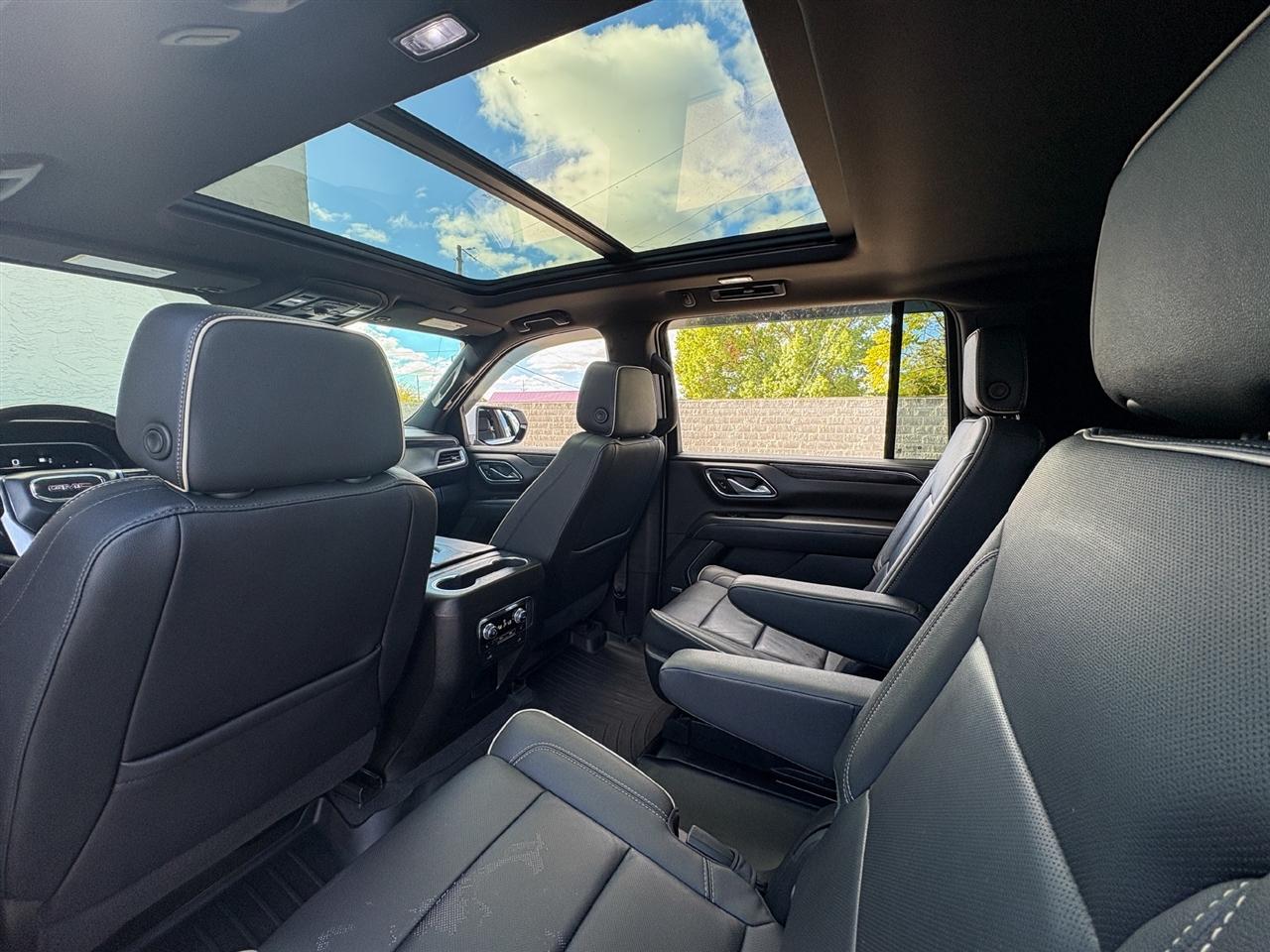 GMC Yukon XL SLT 4WD 2022