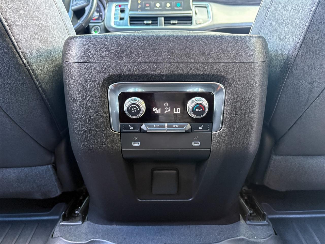 GMC Yukon XL SLT 4WD 2022