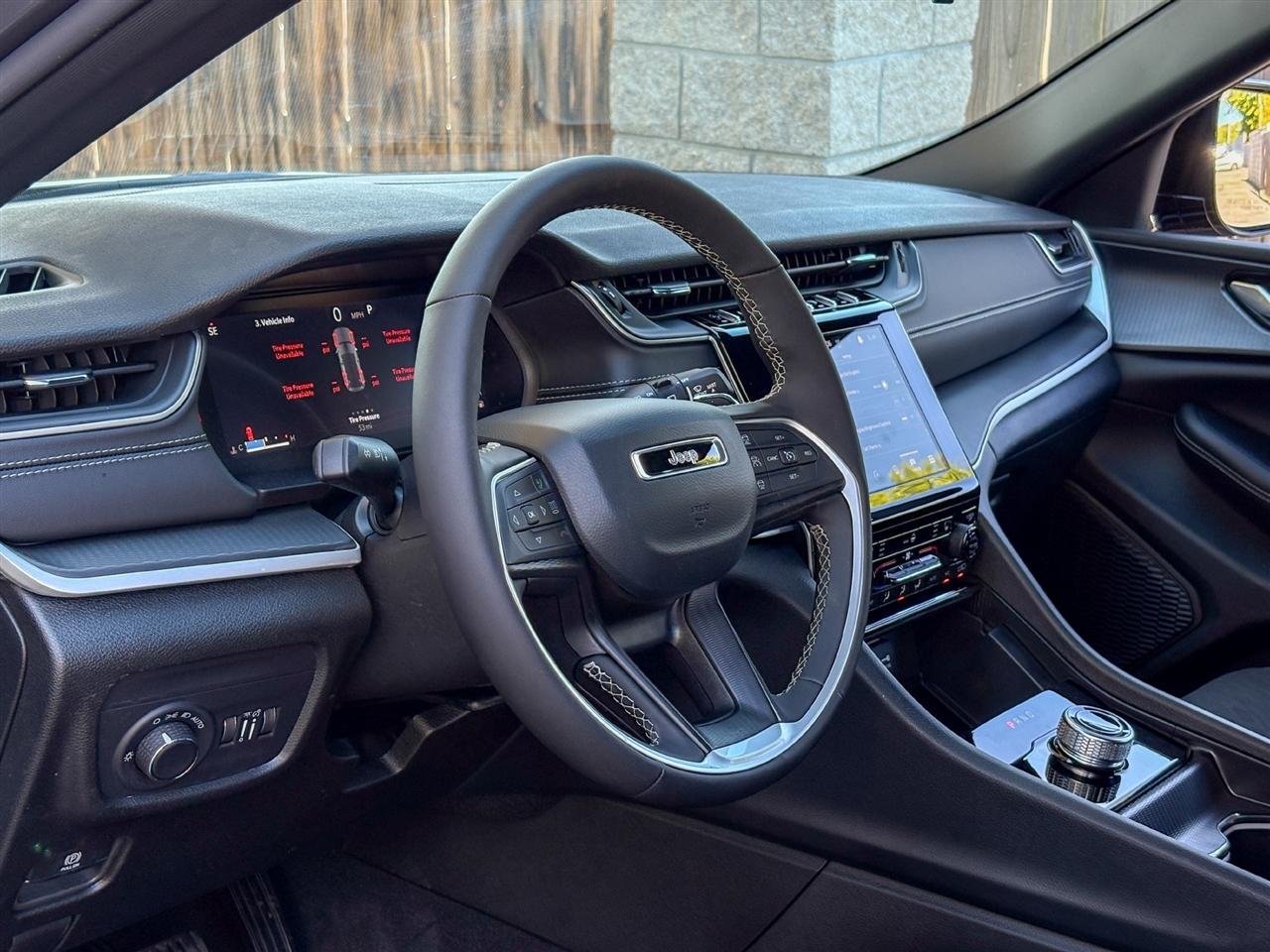 Jeep Grand Cherokee  2025