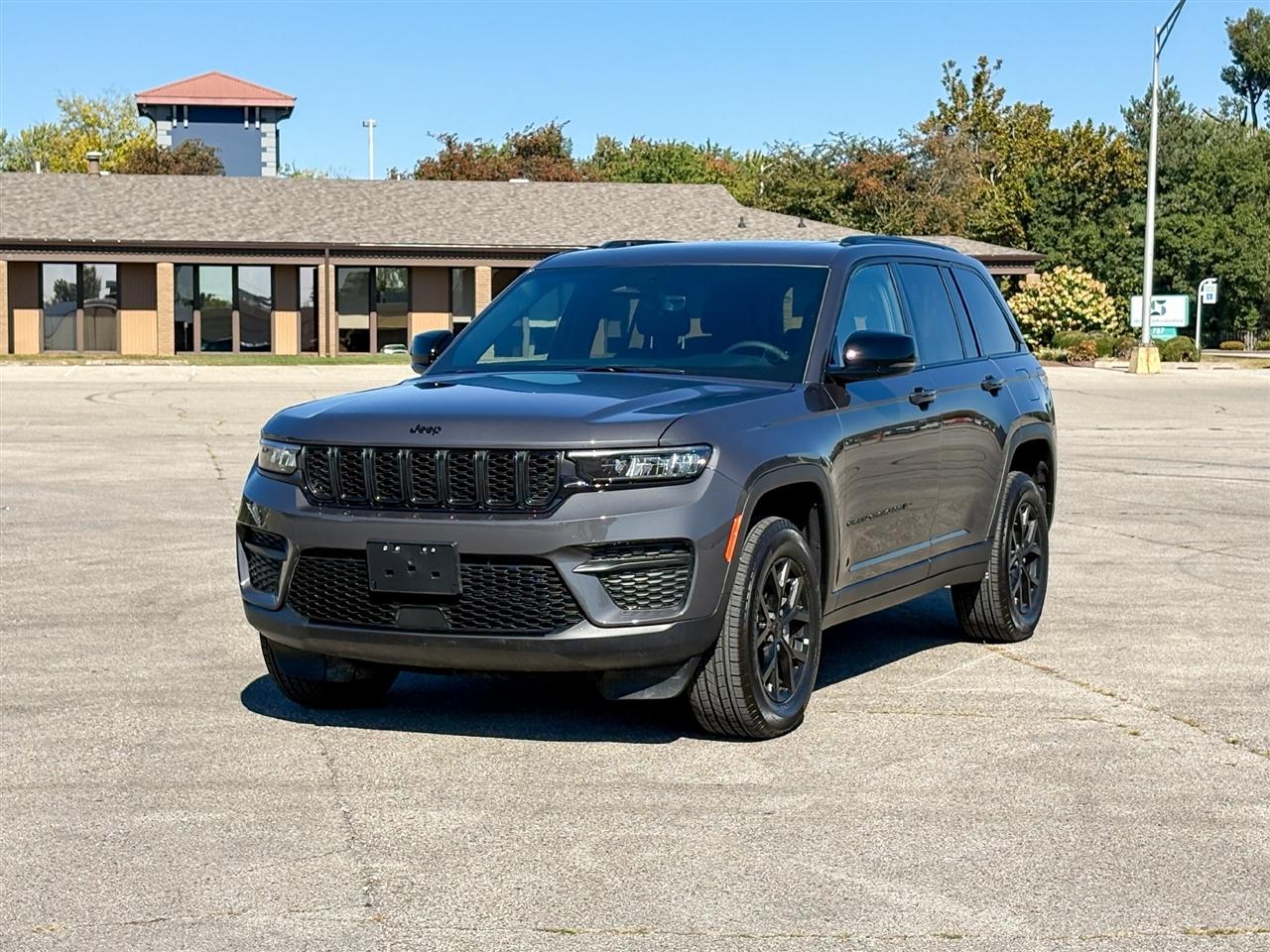 Jeep Grand Cherokee  2025