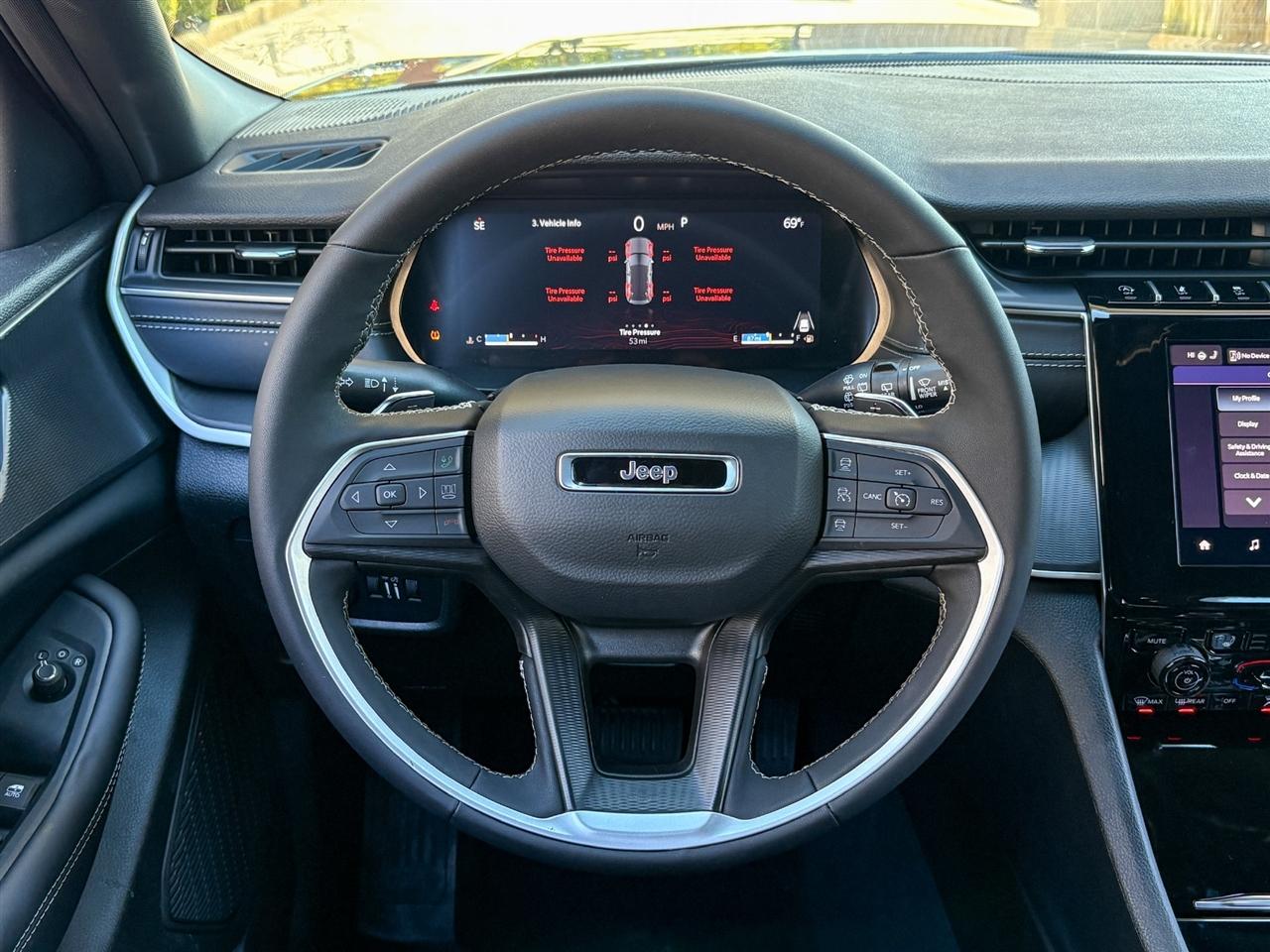 Jeep Grand Cherokee  2025