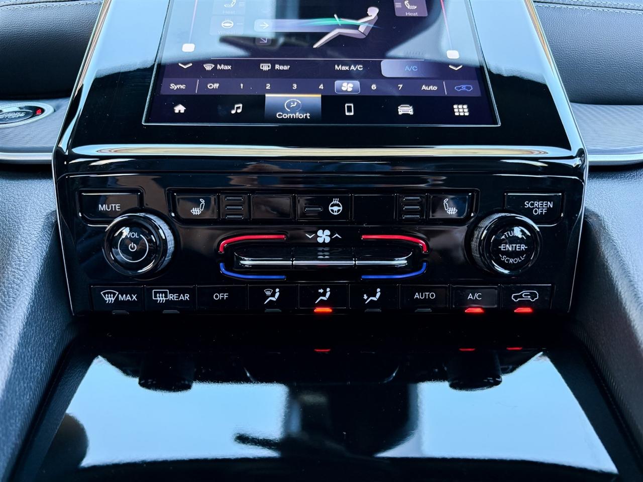 Jeep Grand Cherokee  2025