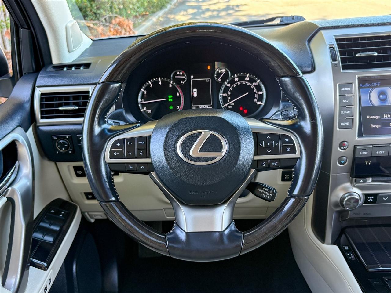 Lexus GX  2021