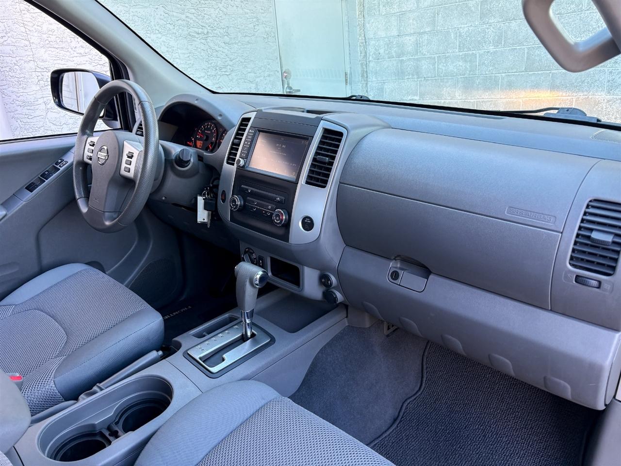 Nissan Frontier  2019