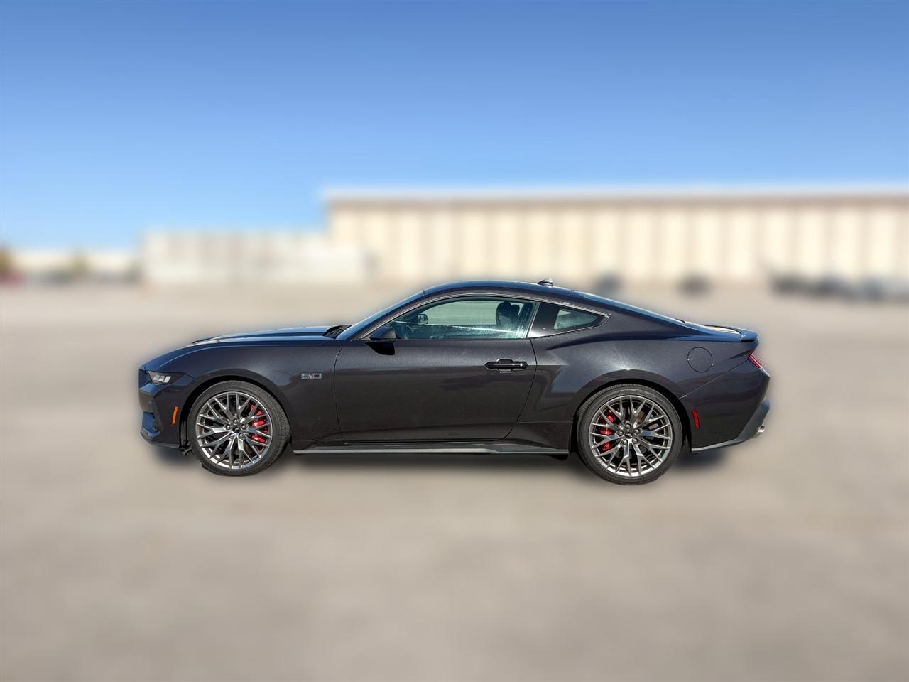 Ford Mustang  2024