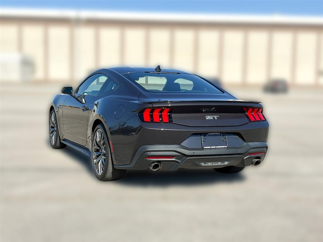 Ford Mustang  2024
