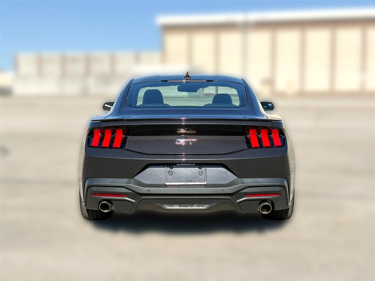 Ford Mustang  2024