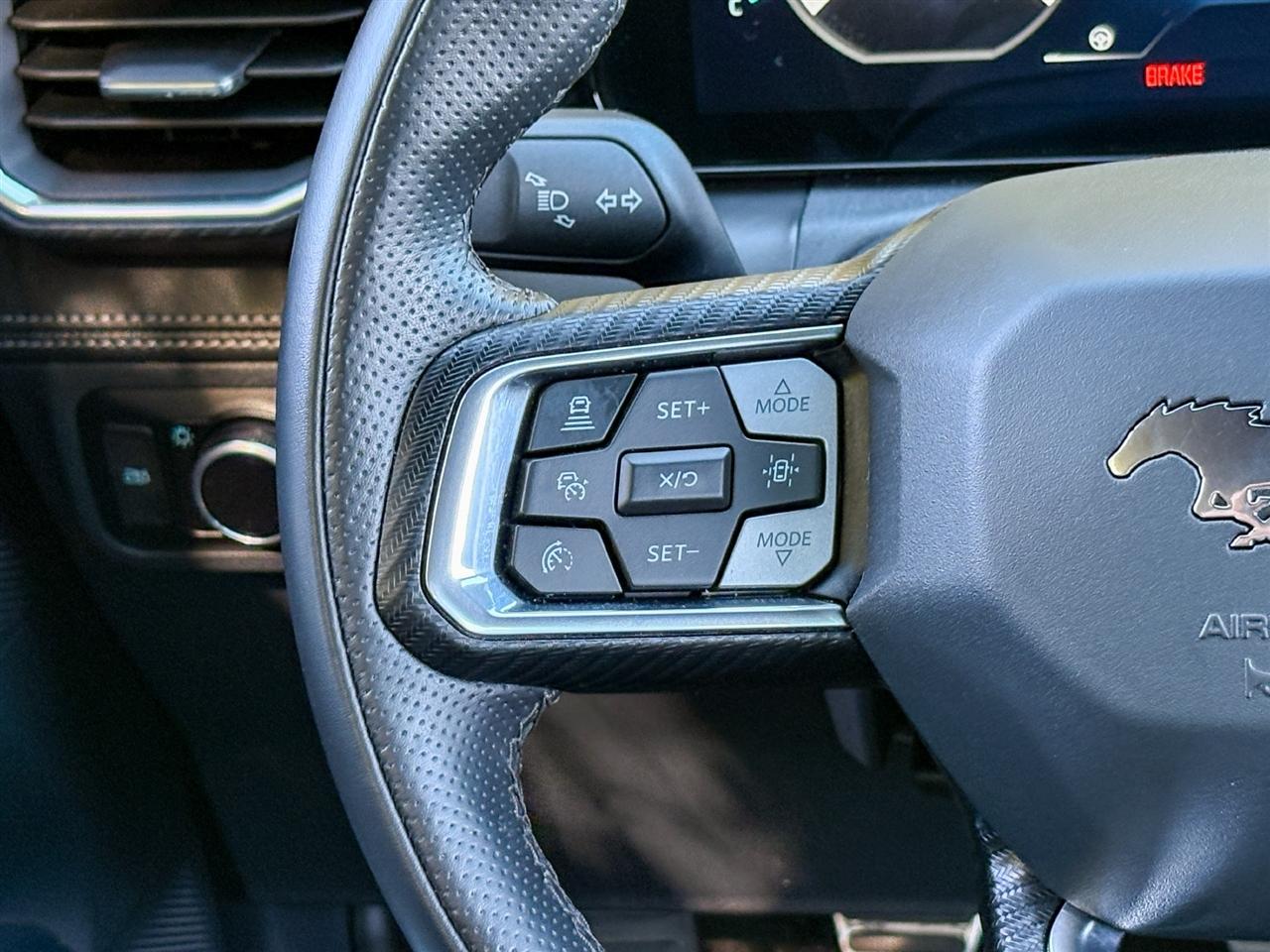 Ford Mustang  2024