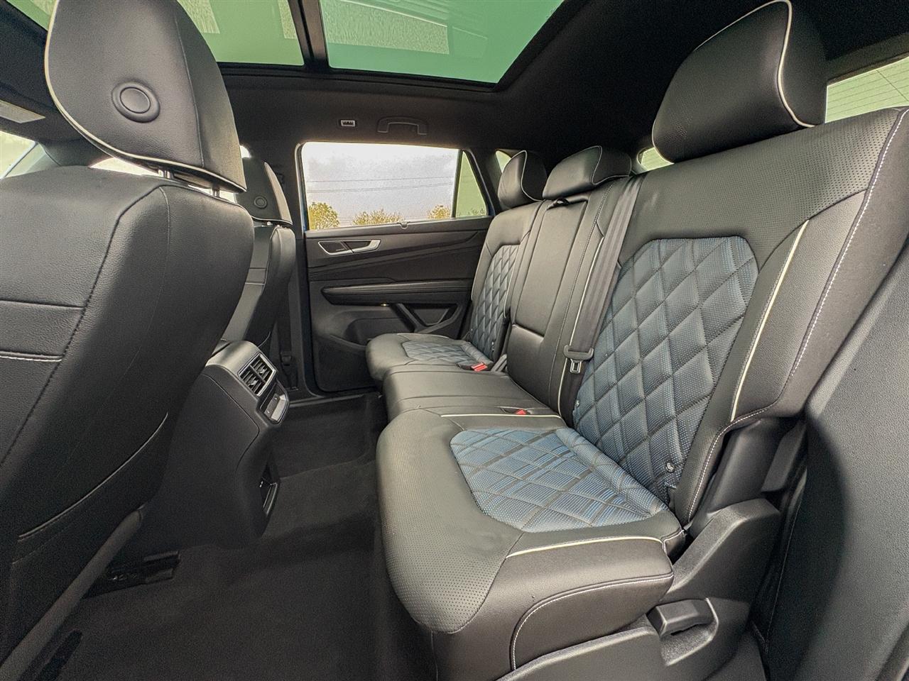 Volkswagen Atlas Cross Sport  2026