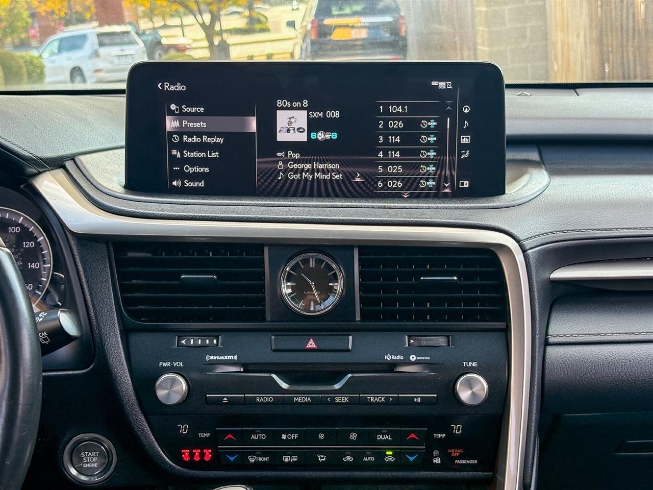 Lexus RX  2020