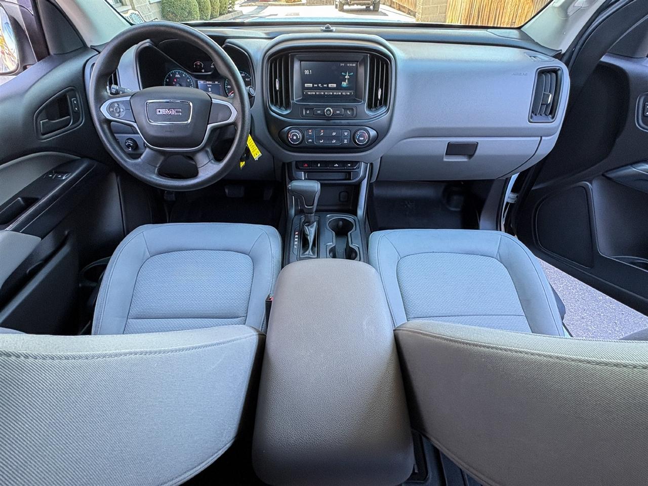 GMC Canyon  2017