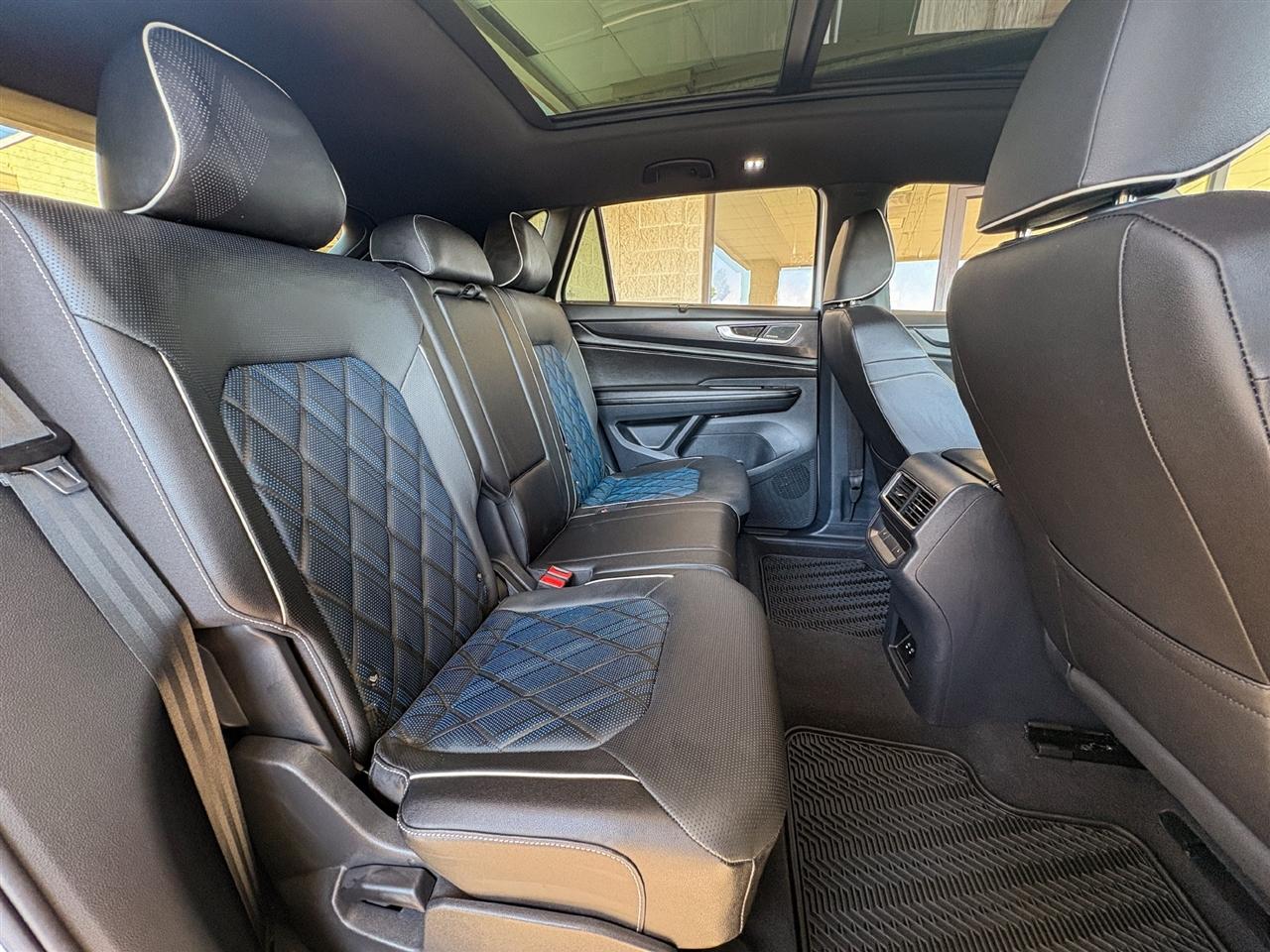 Volkswagen Atlas Cross Sport  2026