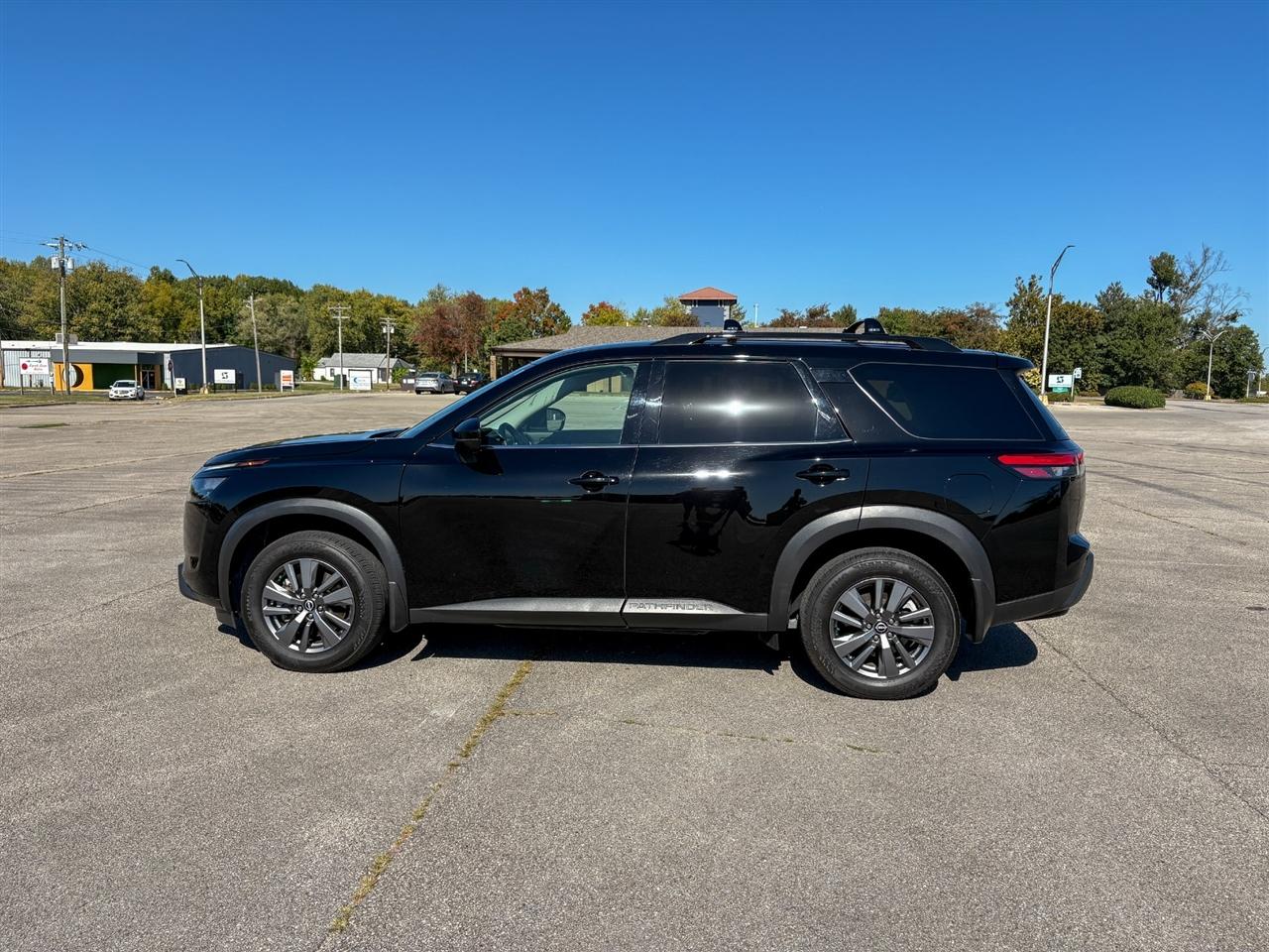 Nissan Pathfinder  2025