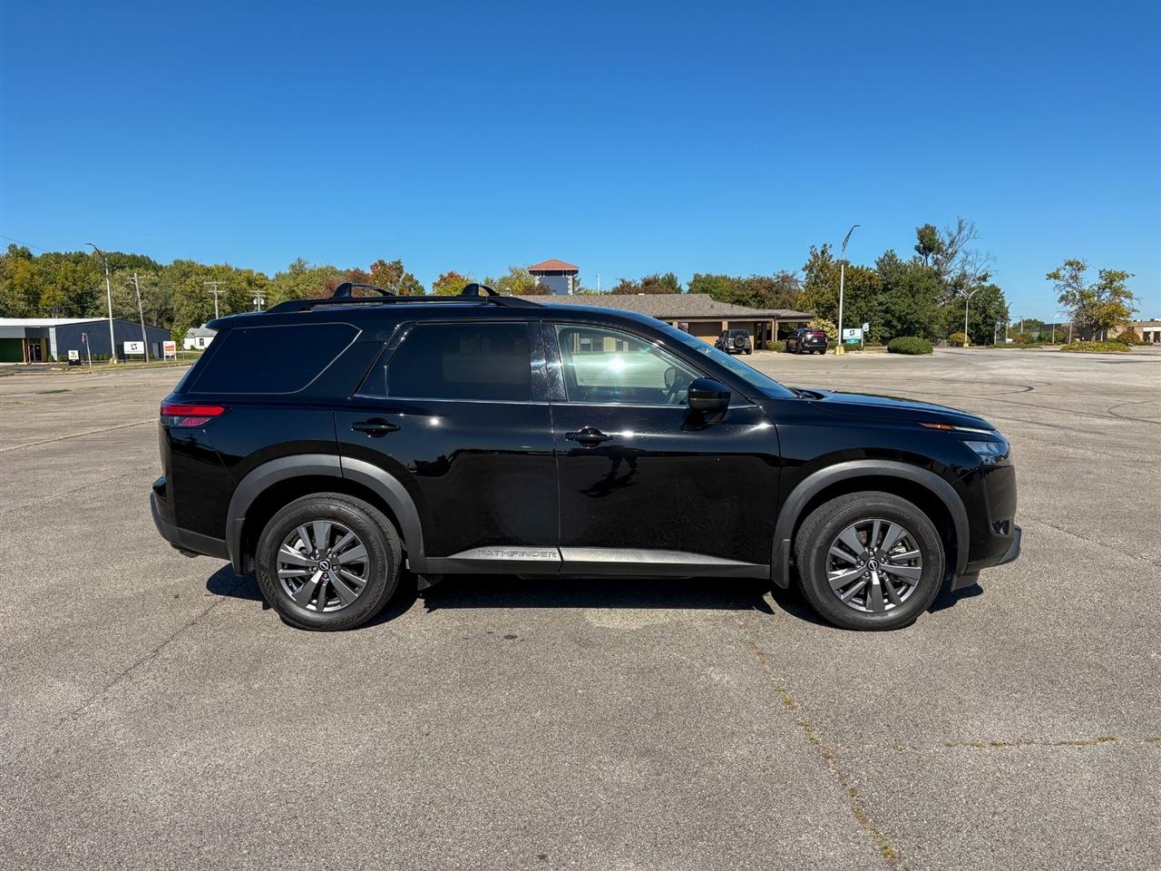 Nissan Pathfinder  2025