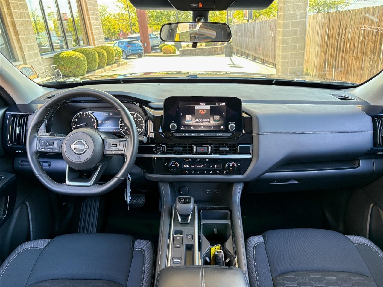 Nissan Pathfinder  2025