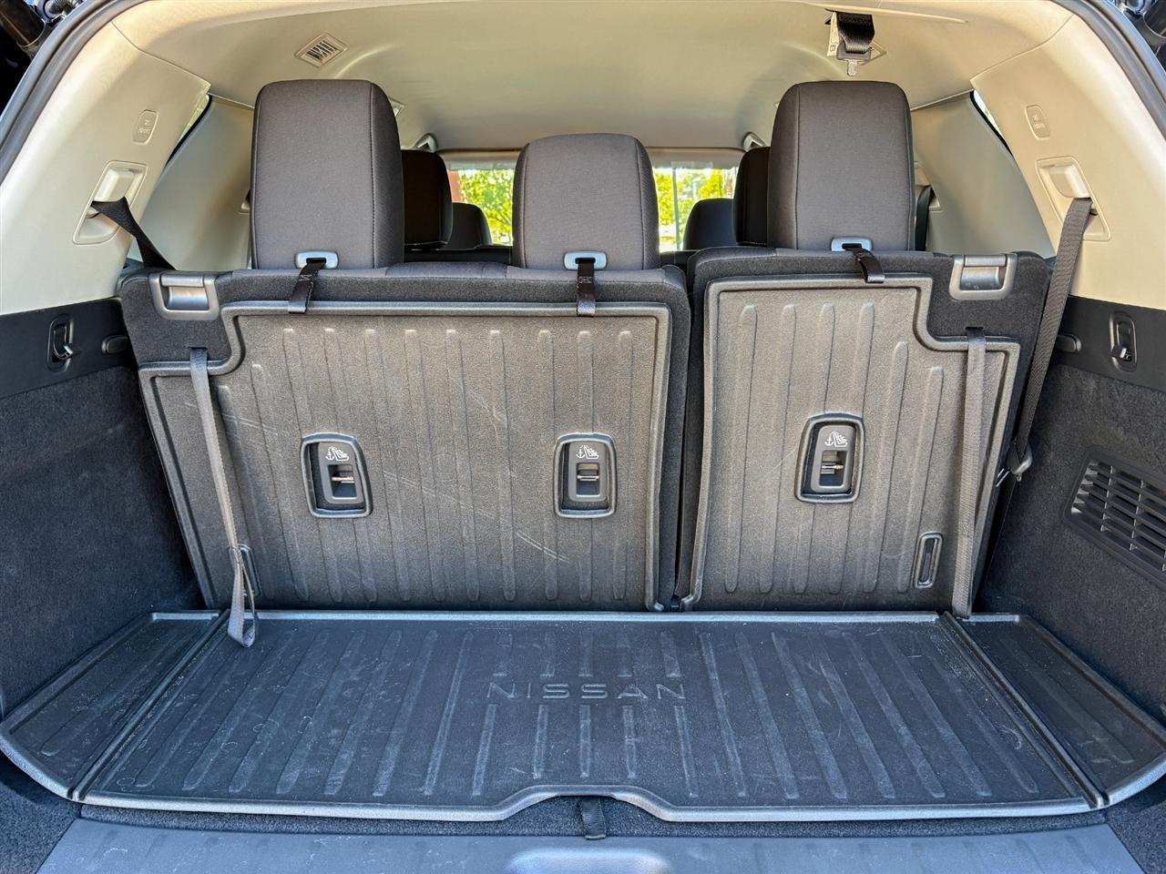 Nissan Pathfinder  2025