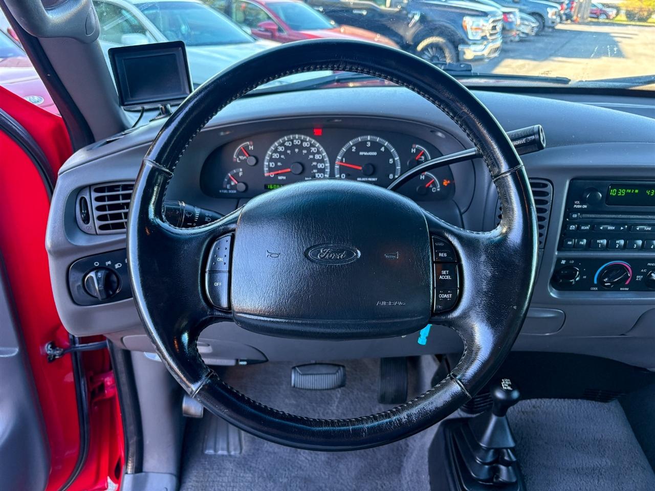 Ford F-150  2002