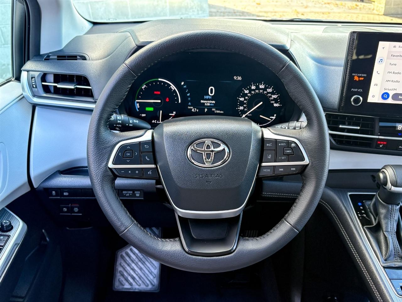 Toyota Sienna  2026