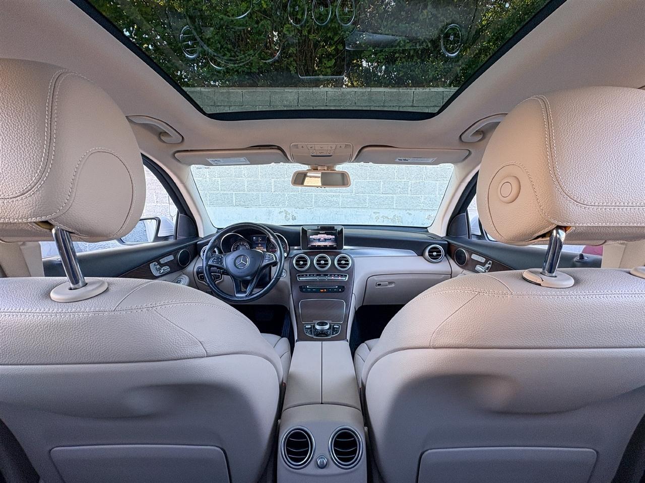 Mercedes-Benz GLC  2019