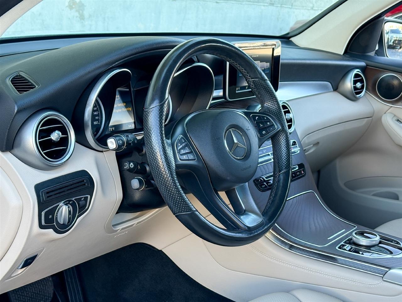 Mercedes-Benz GLC  2019