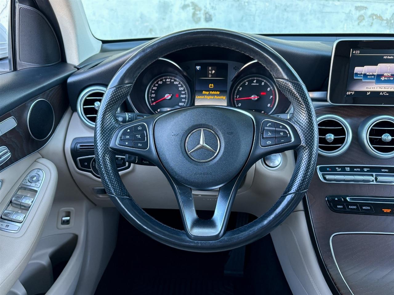 Mercedes-Benz GLC  2019
