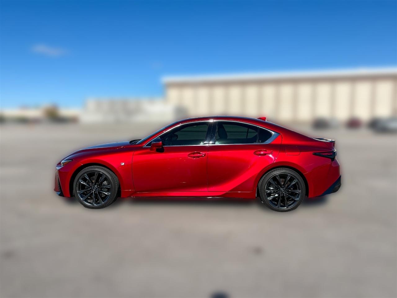 Lexus IS  2024