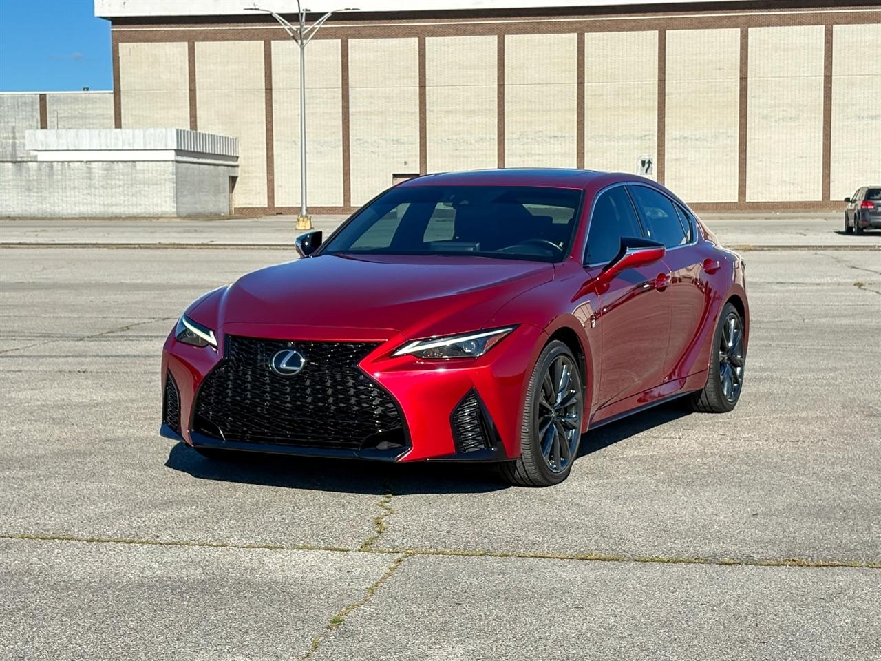 Lexus IS  2024