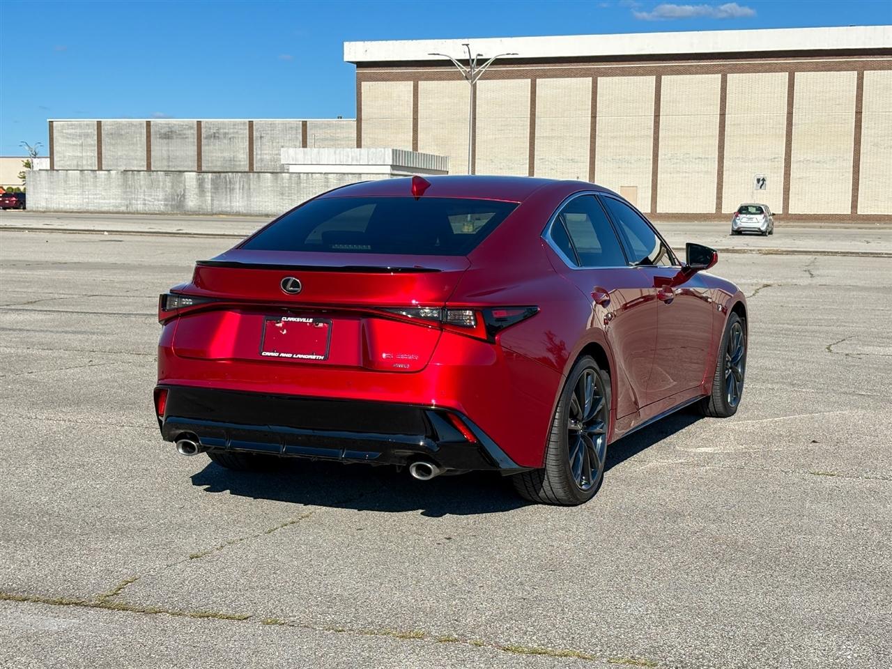 Lexus IS  2024