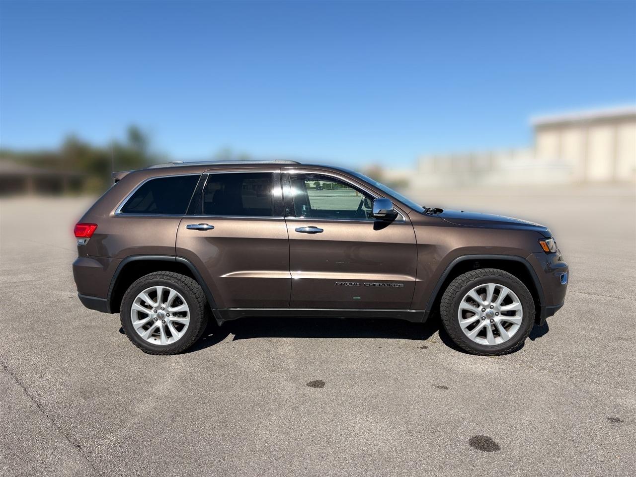 Jeep Grand Cherokee  2017