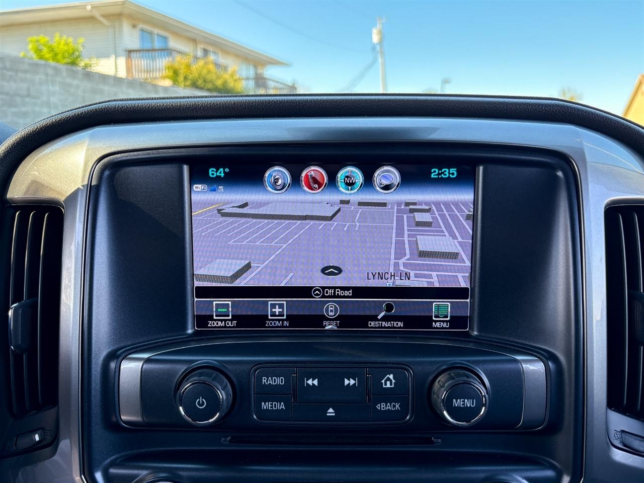 Chevrolet Silverado 1500  2018