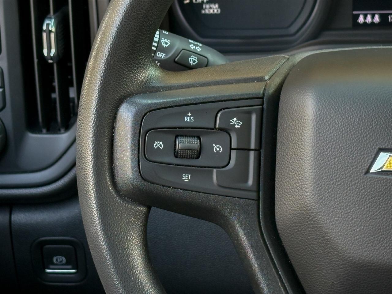 Chevrolet Silverado 1500  2024