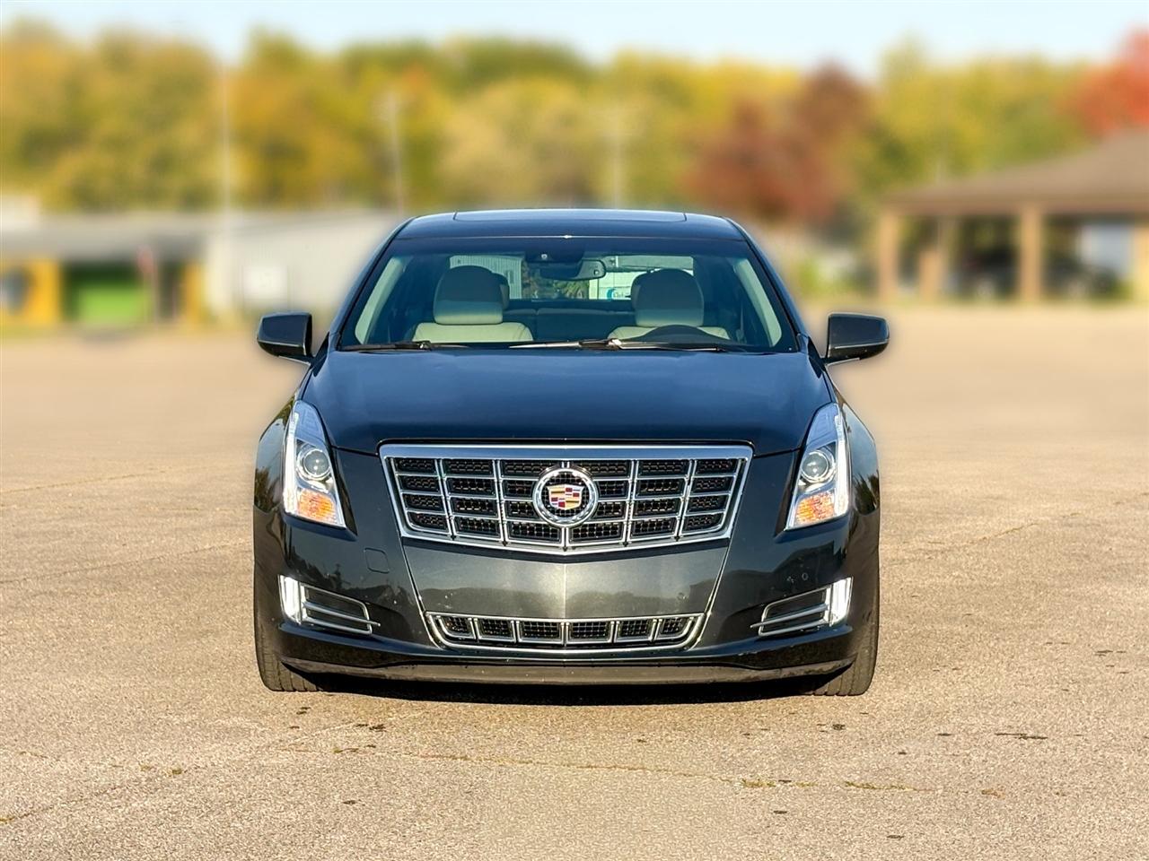 Cadillac XTS  2013