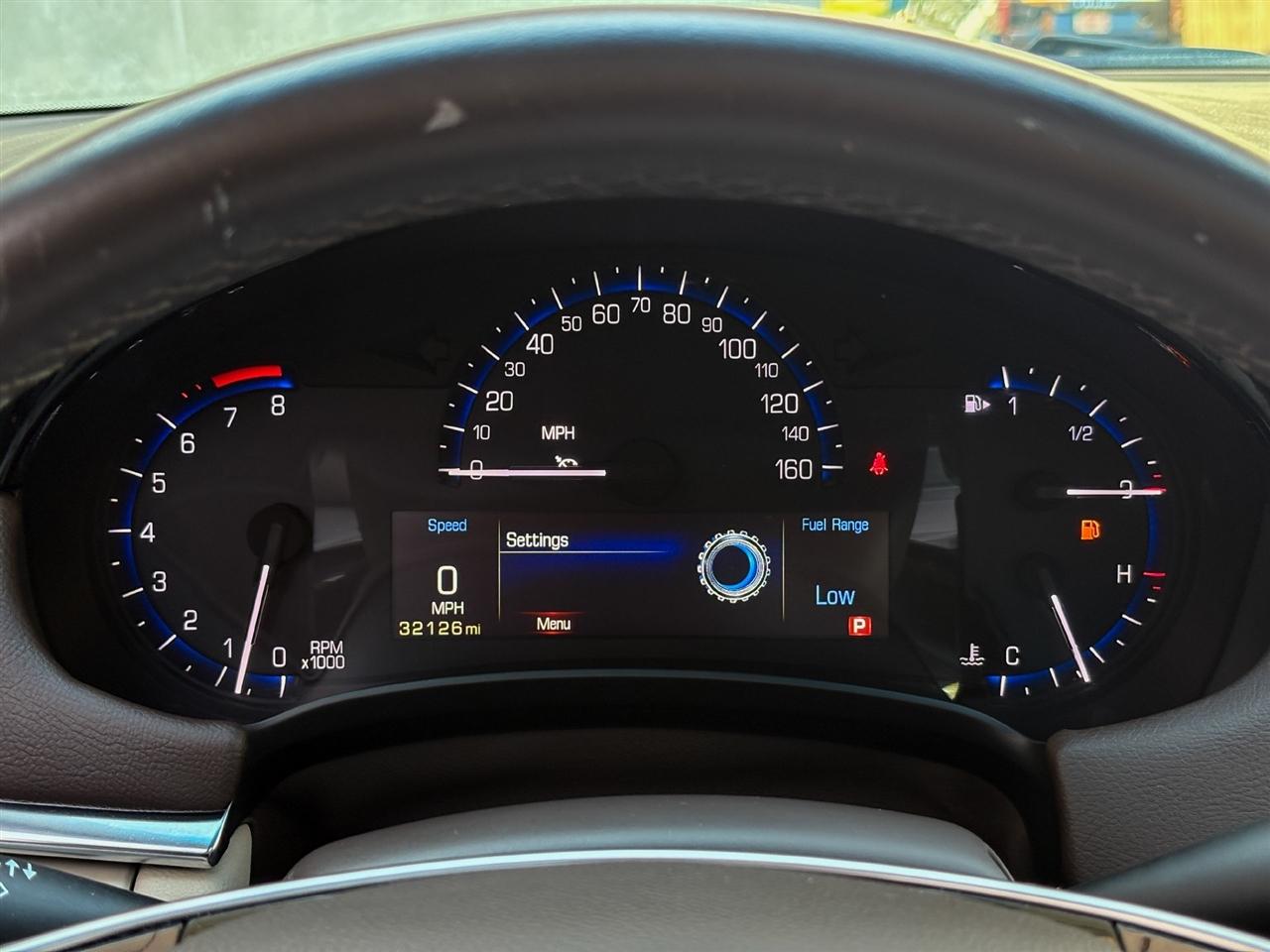 Cadillac XTS  2013