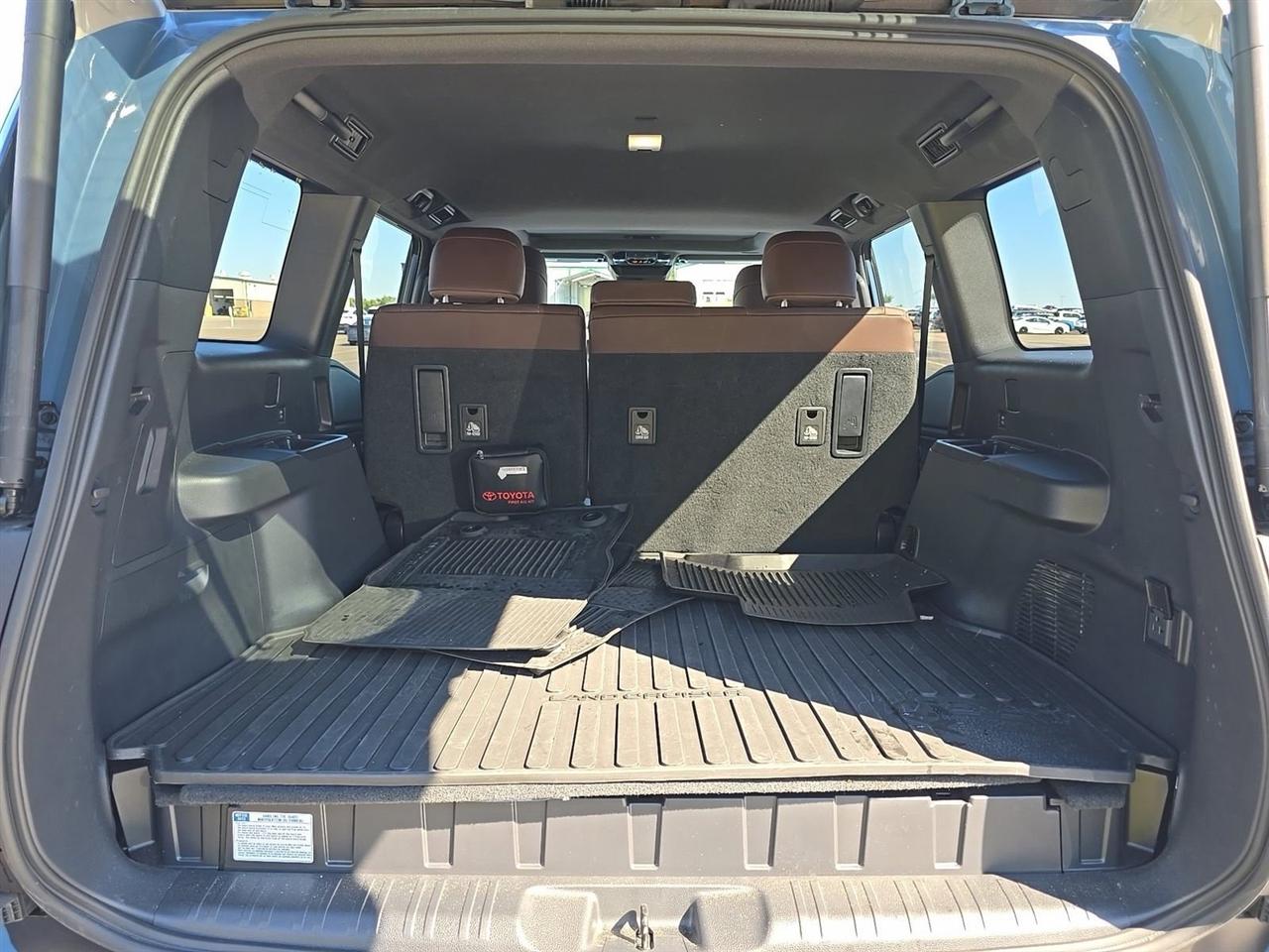 Toyota Land Cruiser  2026