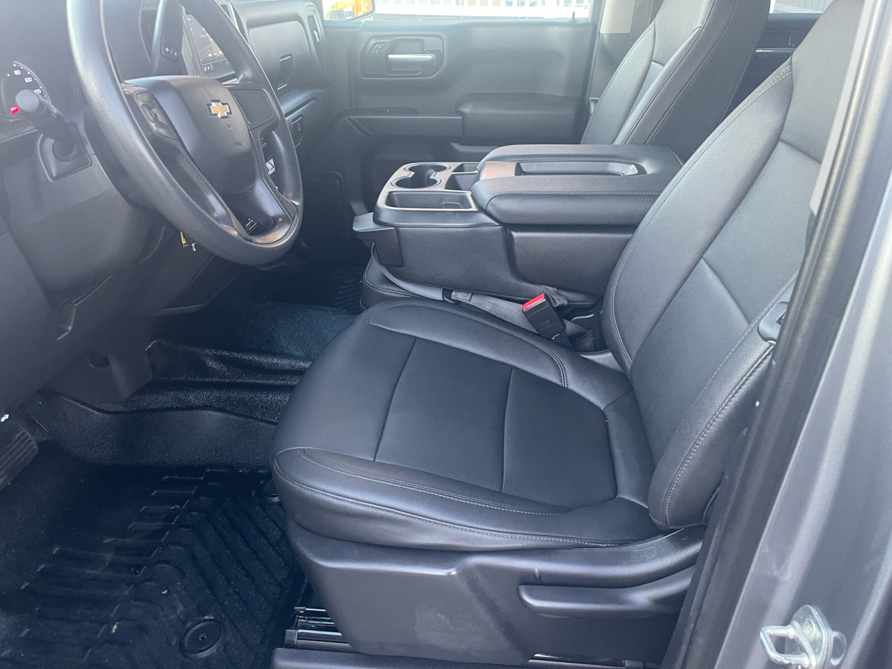 Chevrolet Silverado 1500 4WD Crew Cab 147" Work Truck 2021